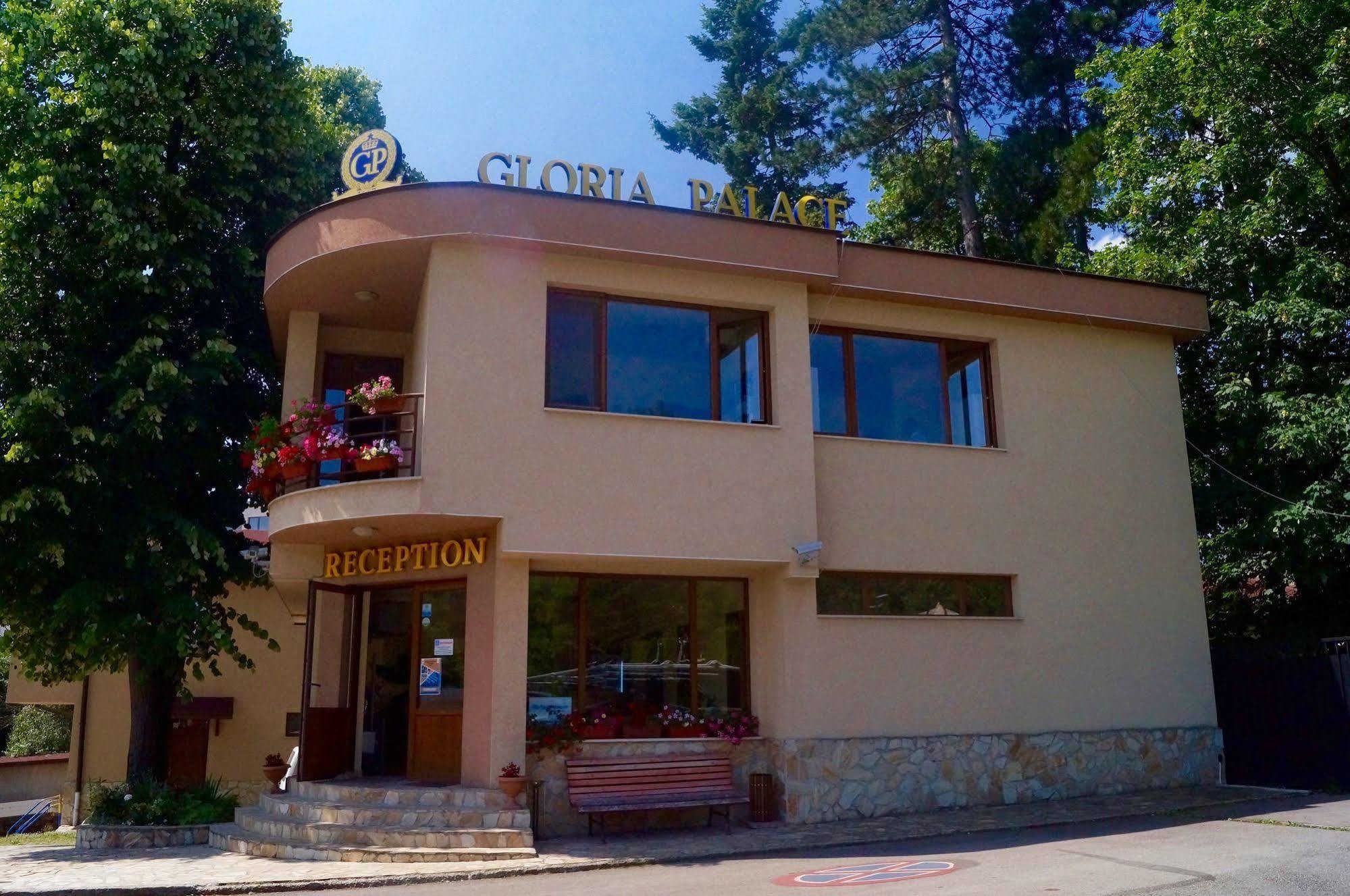Gloria Palace Diplomat 3*